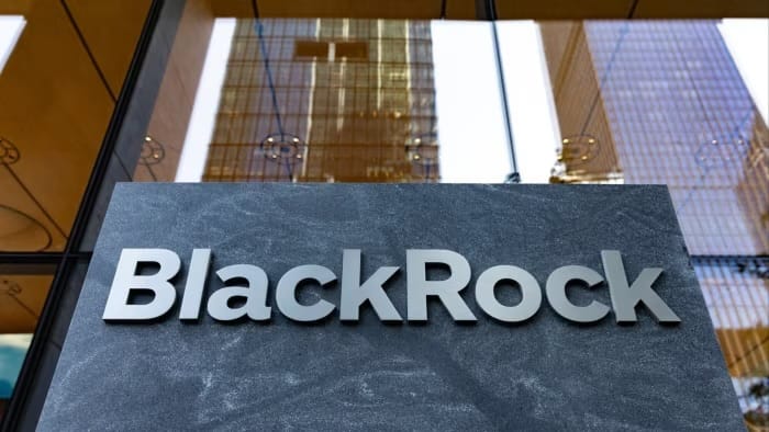 What crypto is Blackrock buying?